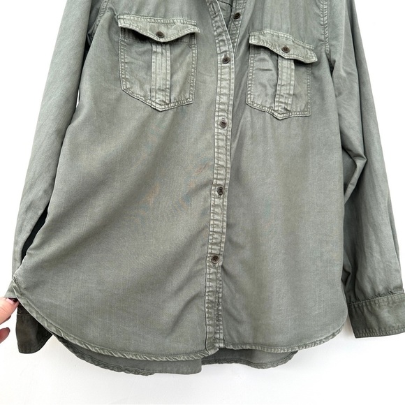 American Eagle Outfitters Boyfriend Fit, button down shirt with long  sleeves - Picture 5 of 12